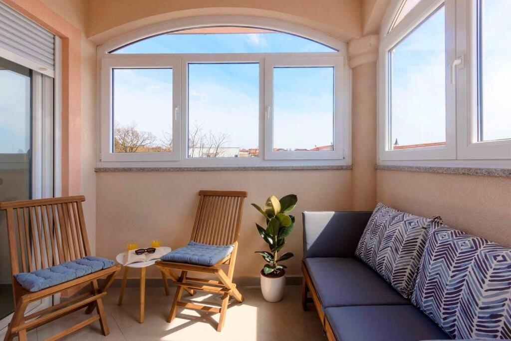 Cozy Apartment With Private Parking Medulin Kültér fotó